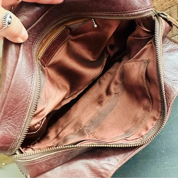 Pikolinos Genuine Leather Shoulder Bag - Picture 11 of 12